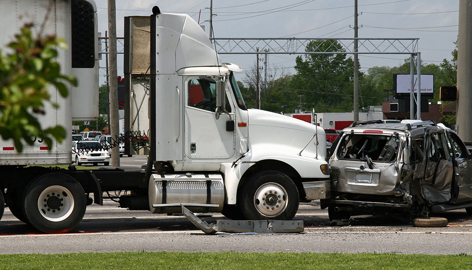 trucking accident with car will lead to a need for personal injury attorneys