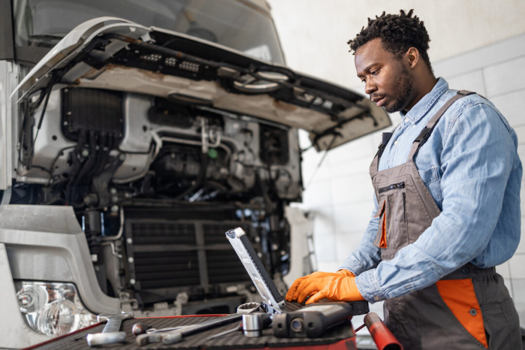 Commercial truck inspection following a Missouri truck accident